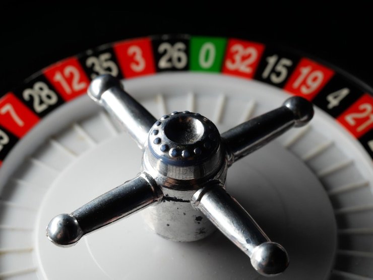 Jillibet casino lobby with live dealer tables and slot game thumbnails